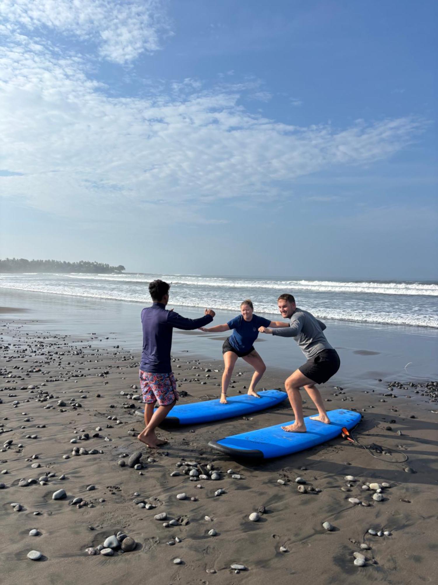 The Nyamo Surf & Stay Pulukan Εξωτερικό φωτογραφία