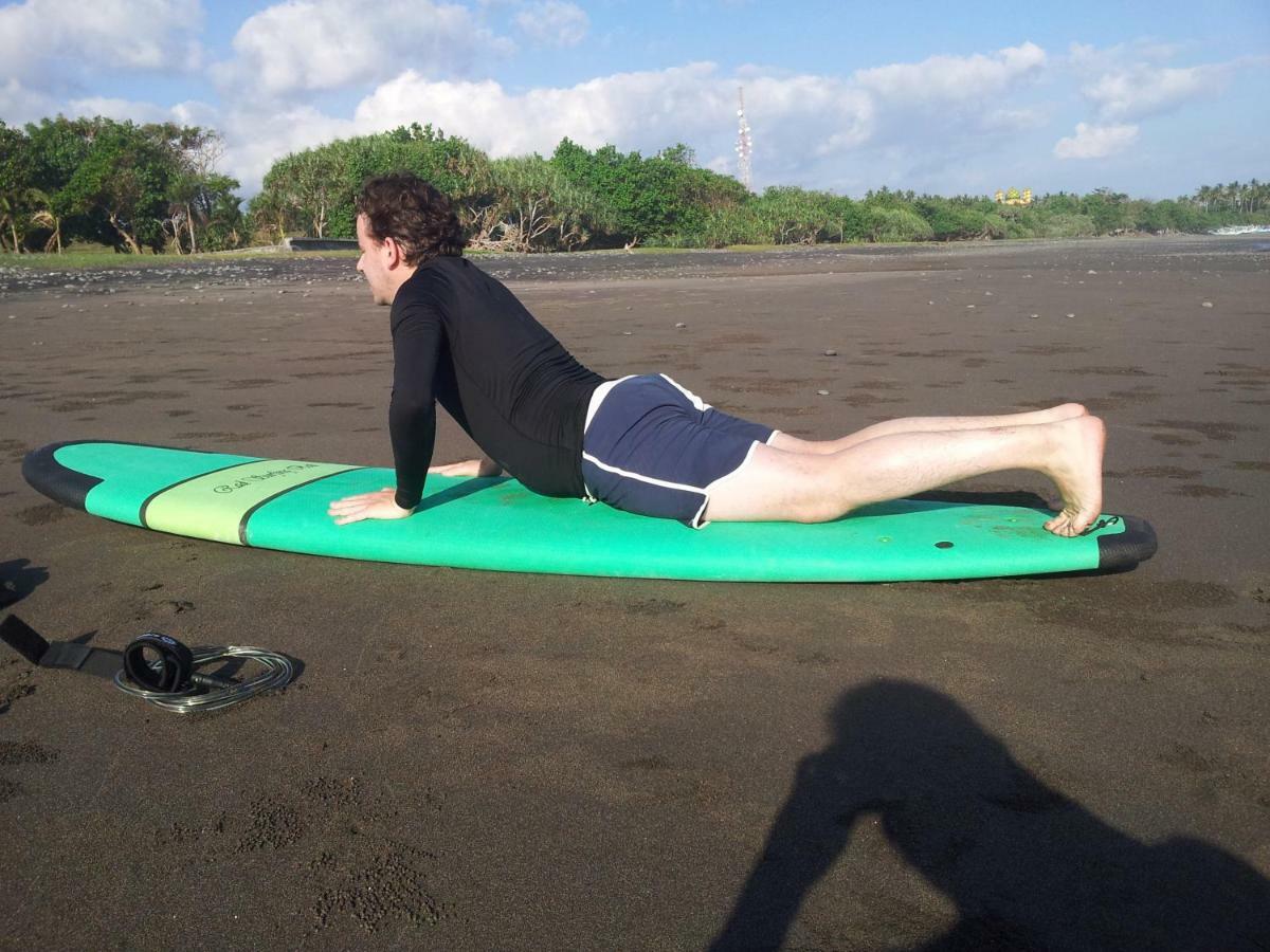 The Nyamo Surf & Stay Pulukan Εξωτερικό φωτογραφία