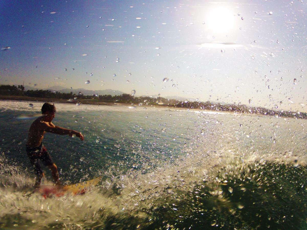 The Nyamo Surf & Stay Pulukan Εξωτερικό φωτογραφία