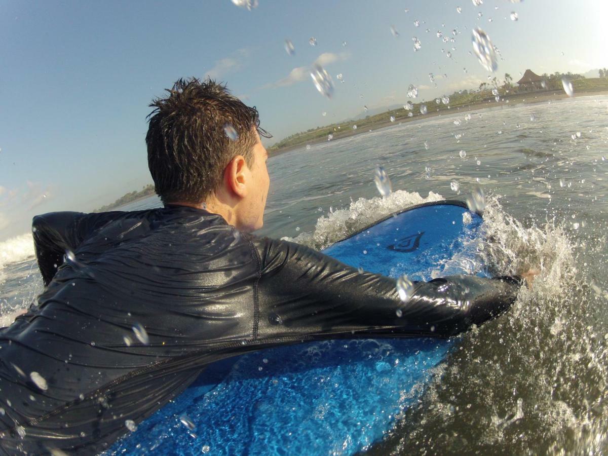 The Nyamo Surf & Stay Pulukan Εξωτερικό φωτογραφία